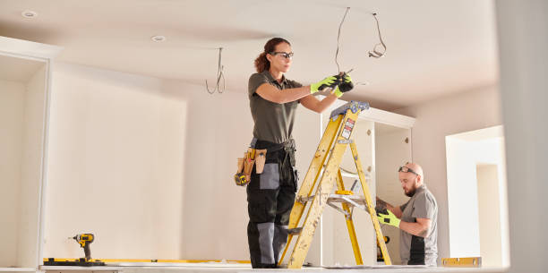 Best Affordable Emergency Electrician  in Montezuma, GA